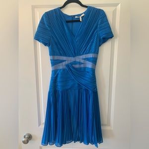 Cocktail Halston Heritage Dress.